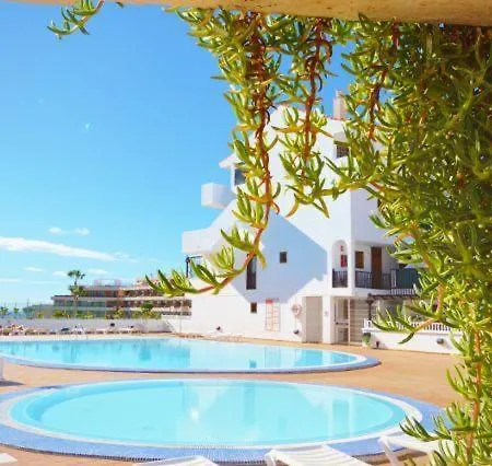 29 Parque Royal * Costa Adeje (Tenerife)